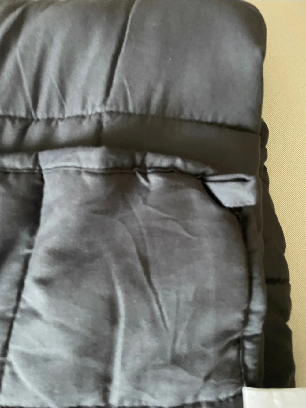 N/A soft grey